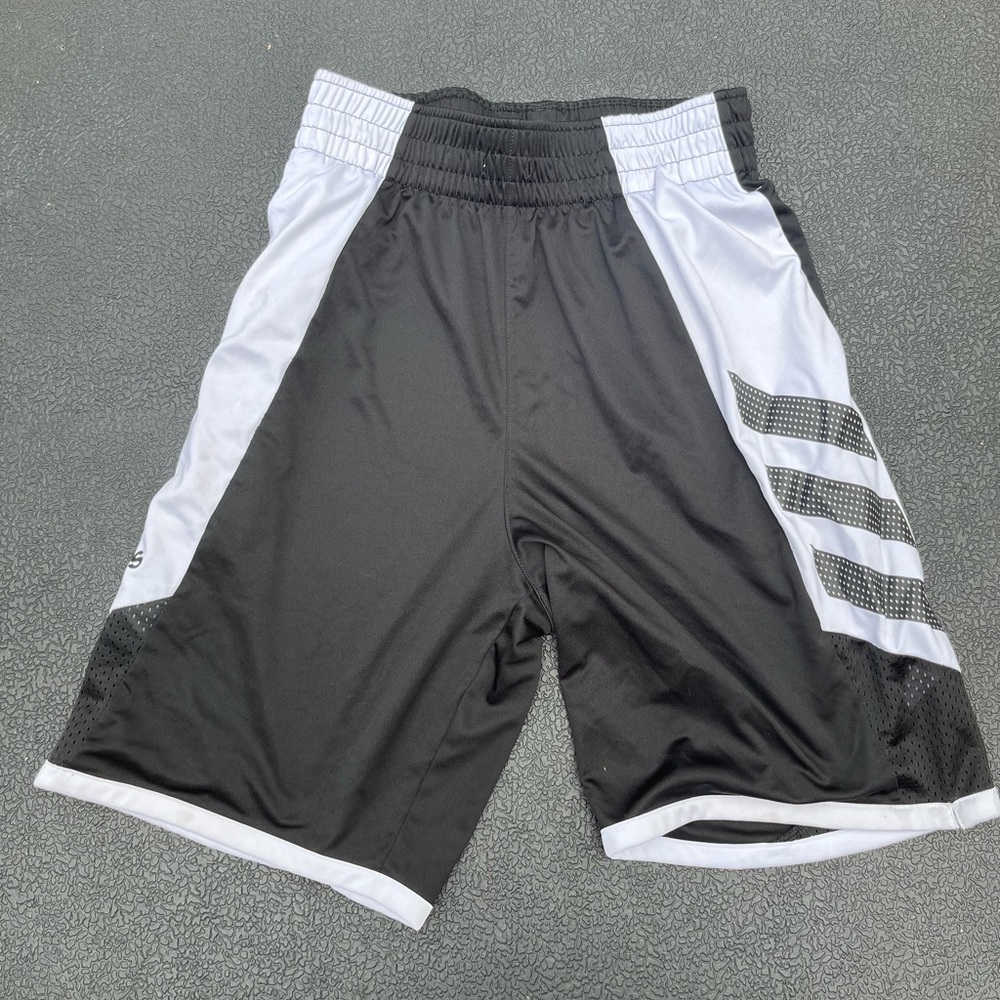Men’s Adidas shorts